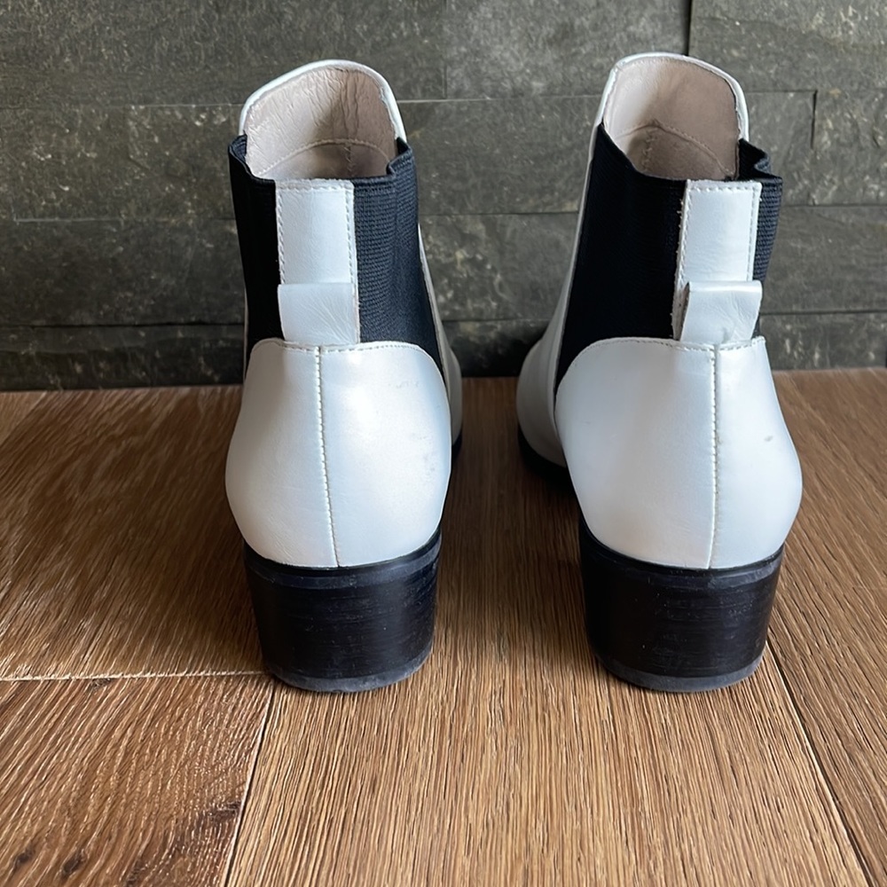 White Halogen Booties - Picture 4 of 4